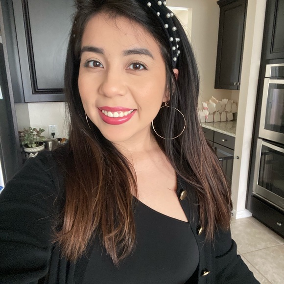 Meet your Posher, Giselle - Picture 4 of 4